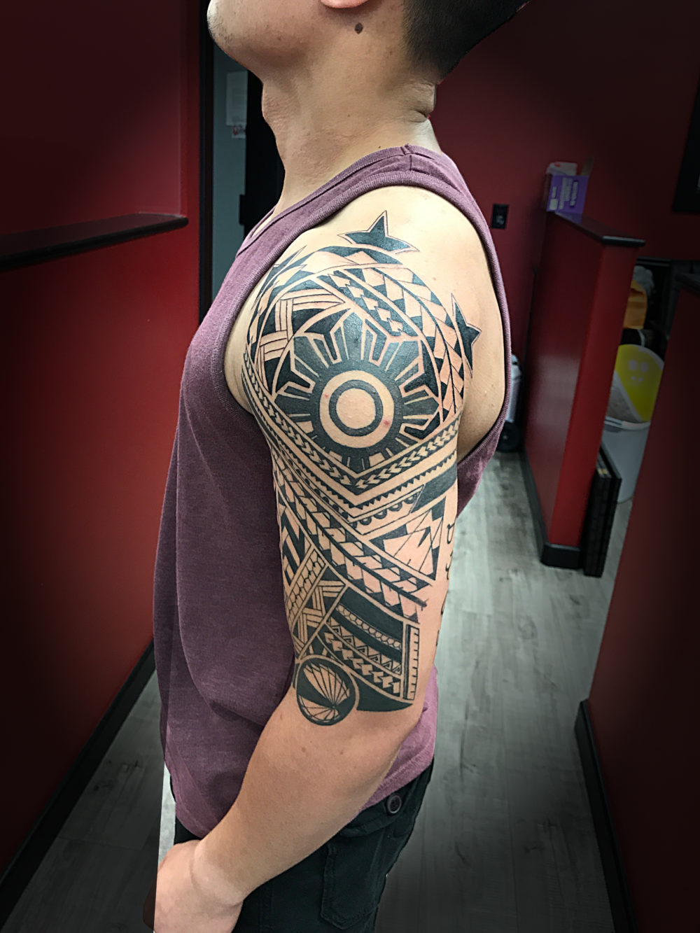 Q Tattoo in Huntington Beach - Quan - geometric arm tattoo