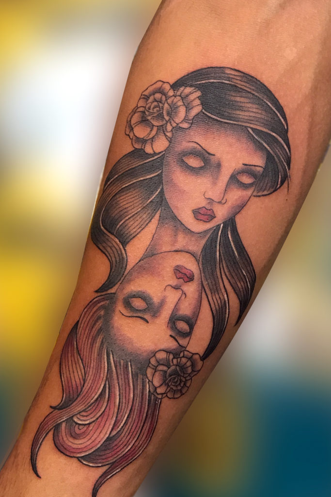 Q Tattoo in Huntington Beach - Sara Delara - dual heads